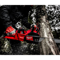 MILWAUKEE® M18 FUEL™ 40cm Chainsaw