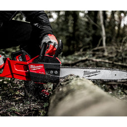 MILWAUKEE® M18 FUEL™ 40cm Chainsaw