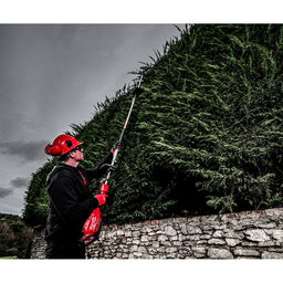 MILWAUKEE® QUIK-LOK™ Hedge Trimmer Attachment