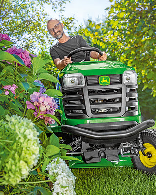 Ride On Lawn Tractors - Superb Quality and Outstanding Comfort
