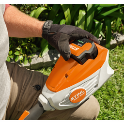 STIHL KMA80R Cordless Kombi Power Unit