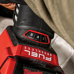 MILWAUKEE® M18 FUEL™ 115mm Angle Grinder