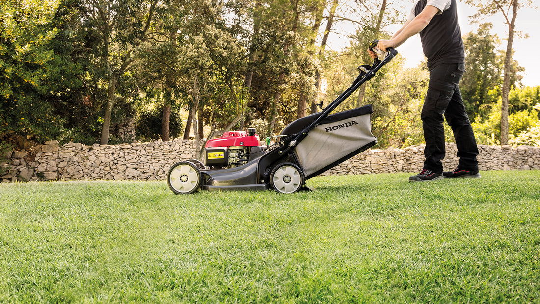 Lawnmowers with wheels