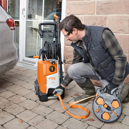 Pressure washer for car