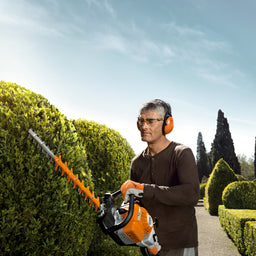 HS82 T STIHL