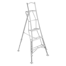 Henchman Pro Adjustable Ladder