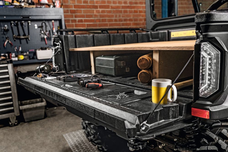 John Deere XUV875M Gator Utility Vehicle