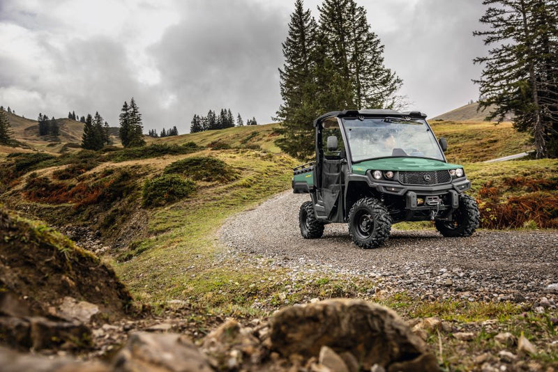 John Deere XUV875M Gator Utility Vehicle