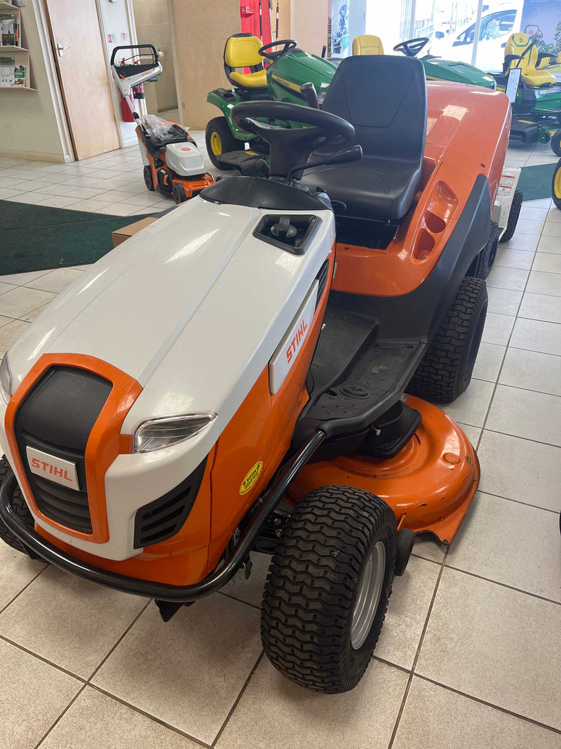 Used Stihl RT 6127ZL Ride On Mower - 11147063