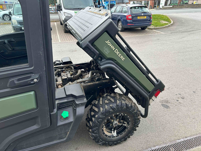 Used John Deere XUV865M GATOR - 11149325