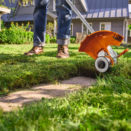 STIHL FSA50 Cordless Grass Trimmer Set