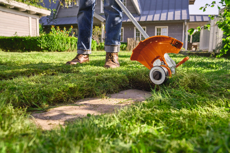 STIHL FSA50 Cordless Grass Trimmer Set