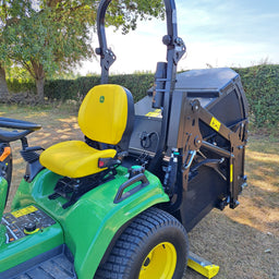 Ex Demo John Deere X950R 54" HD c/w 54" Striping Kit Mowing Tractor - H1140148 - £23,395 (+ VAT)