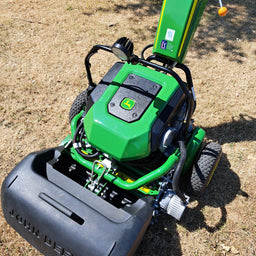 EX DEMO John Deere 225E - H1138625 - £16,250 (+ VAT)