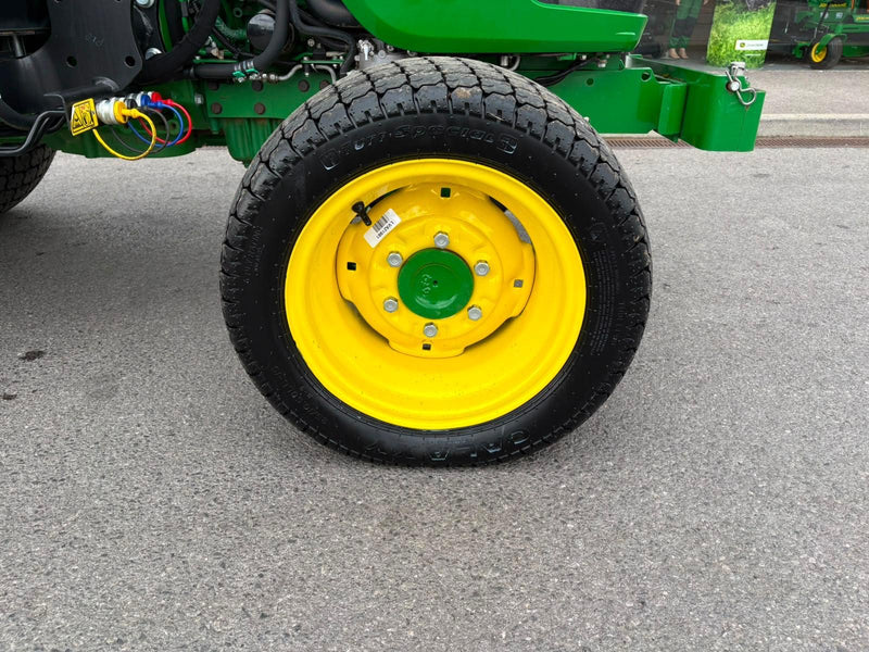 USED John Deere 3046R Compact Utility Tractor - Price £POA
