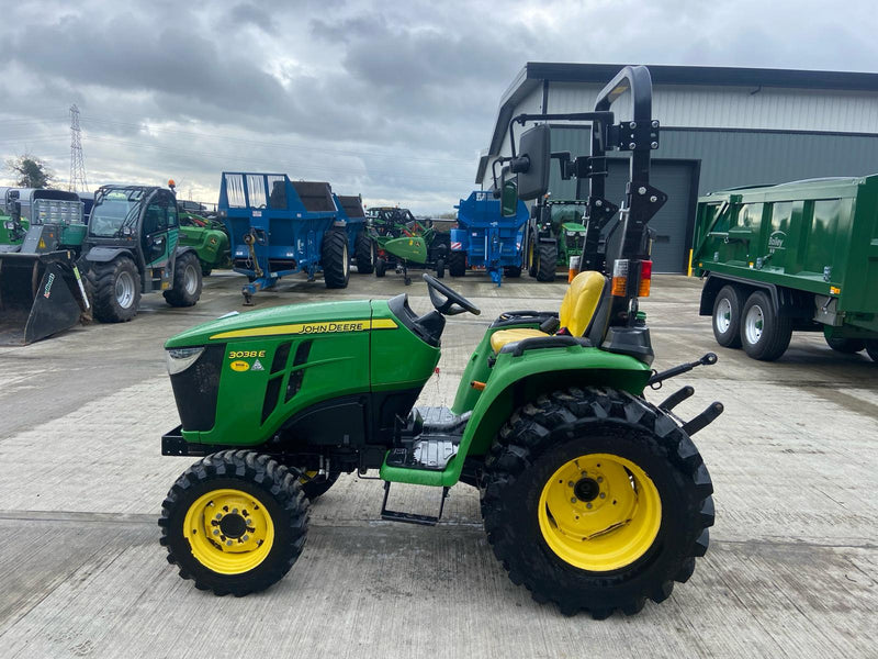 Used John Deere 3038E - E1137021