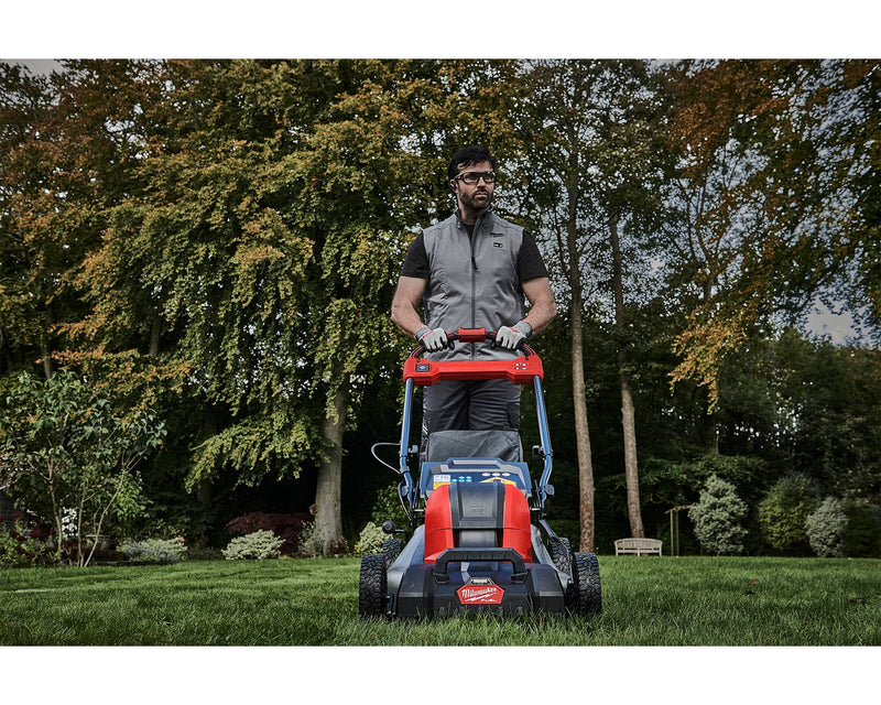 MILWAUKEE® M18 FUEL™ 46cm Cordless Lawnmower