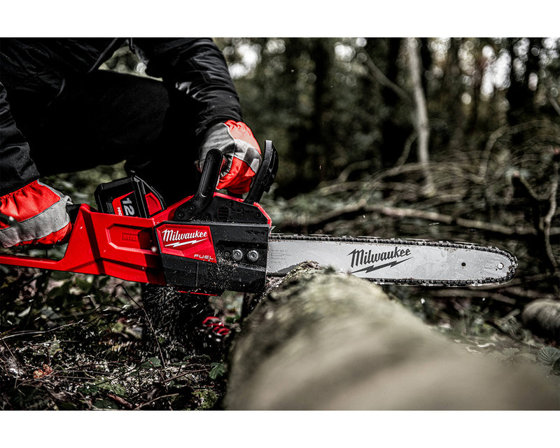 MILWAUKEE® M18 FUEL™ 40cm Chainsaw