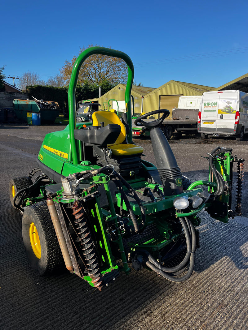 USED John Deere 8700A Mower - POA H1000470