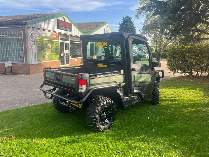 EX DEMO John Deere XUV 865M Gator - £26,995 (Ex VAT) H1134044