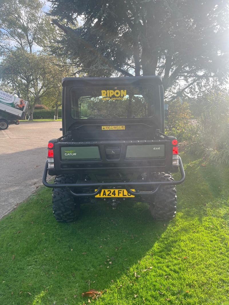 EX DEMO John Deere XUV 865M Gator - £26,995 (Ex VAT) H1134044