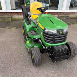 New John Deere X950R Ride On Lawnmower - H1136898