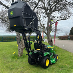 Used John Deere X950R Ride On Lawnmower - H1149159
