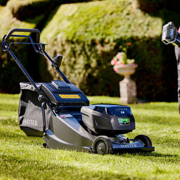 Hayter Harrier 56 Pro Autodrive Cordless Lawnmower