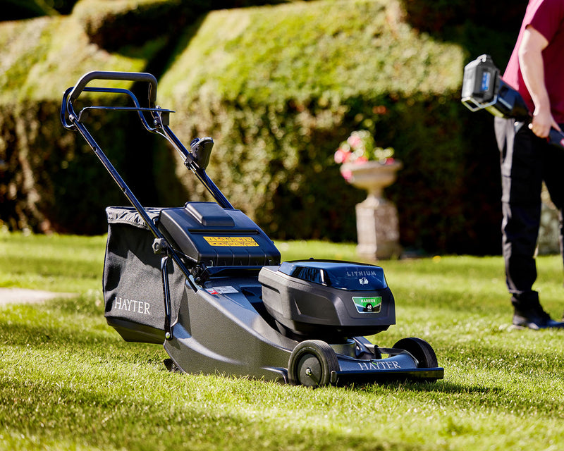 Hayter Harrier 56 Pro Autodrive Cordless Lawnmower