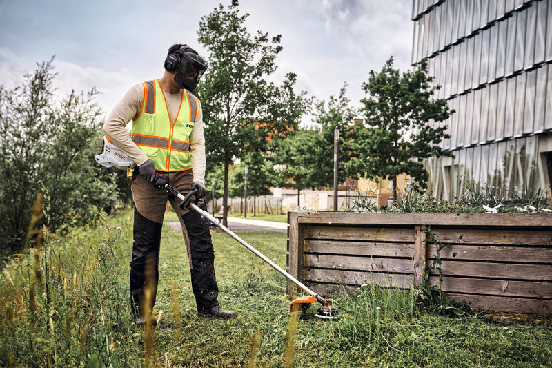 STIHL KMA140R Cordless Kombi Power Unit