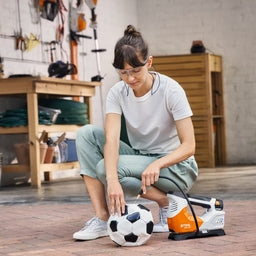 STIHL KOA20 Cordless Compressor Set