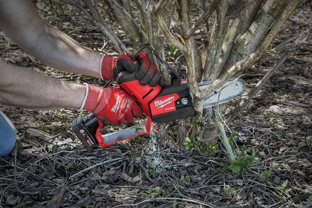 MILWAUKEE® M12 FUEL™ HATCHET™ Pruning saw 15 cm (Tool only)