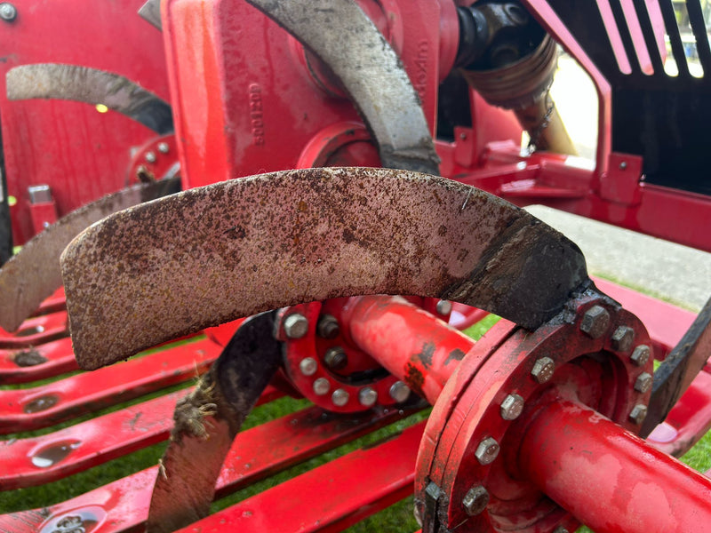 Redexim Verti-Quake - £9,995 (Ex VAT)
