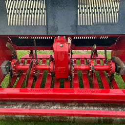 Redexim Verti-Quake - £9,995 (Ex VAT)