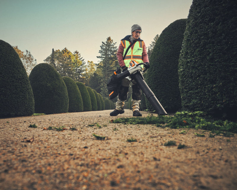 STIHL SHA 140 Cordless Vacuum Shredder