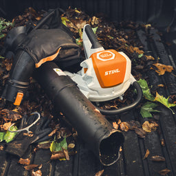 STIHL SHA 140 Cordless Vacuum Shredder