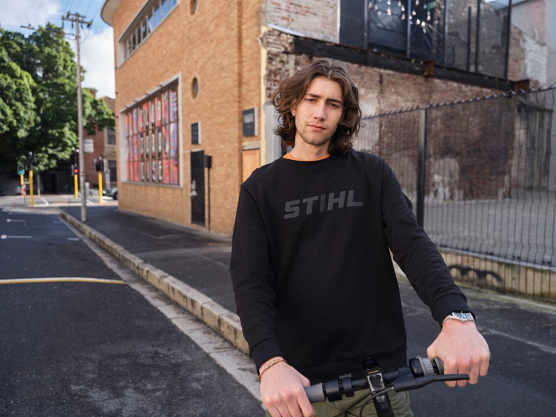 STIHL Logo Sweatshirt Black - 0420 900 15