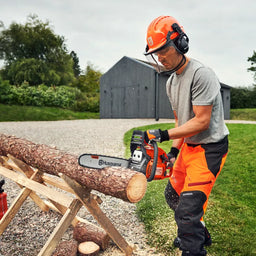 Husqvarna 435 Chainsaw