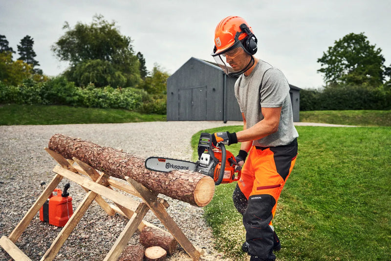 Husqvarna 435 Chainsaw