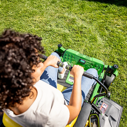 John Deere Z370R Electric Side Discharge 42" Zero-Turn Lawn Mower