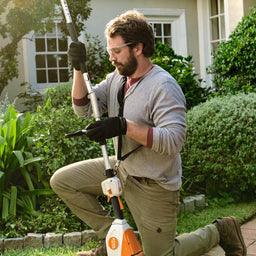 STIHL KMA80R Cordless Kombi Power Unit