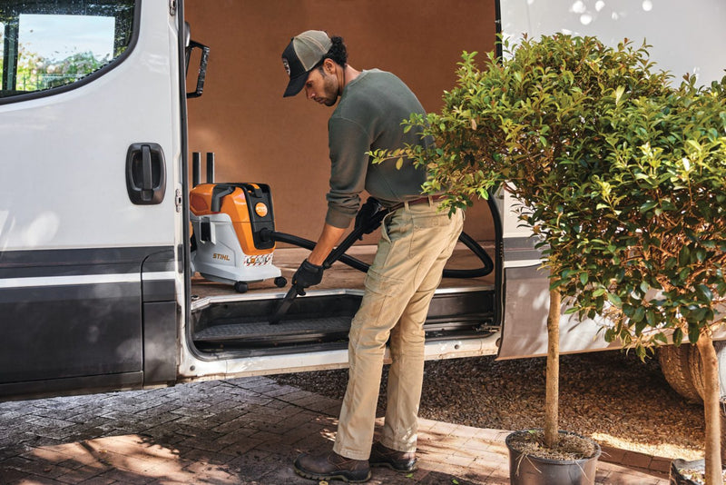 STIHL SEA100 Cordless Vacuum Cleaner