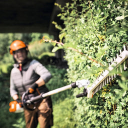 STIHL HLA140B Cordless Long-Reach Hedge Trimmer