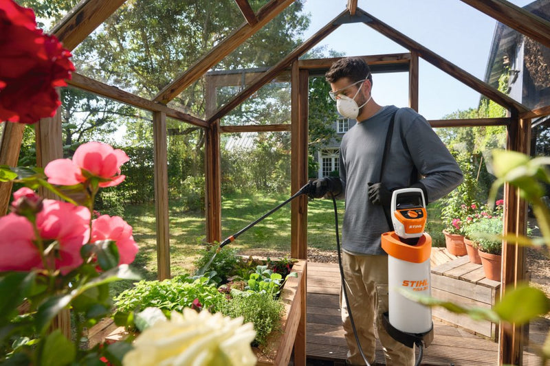 STIHL SGA30 Cordless Sprayer Set