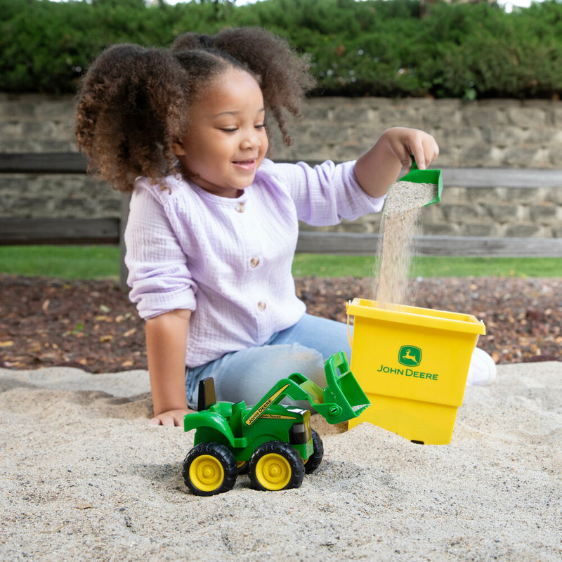 John Deere Sandbox Tractor with Bucket Set - MCEL47339000