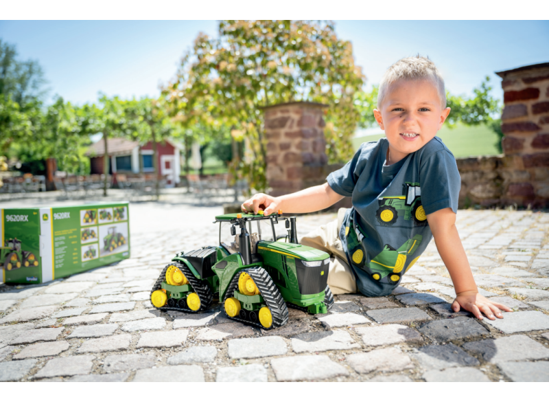 Bruder 9620RX Tractor Model - MCB009817000
