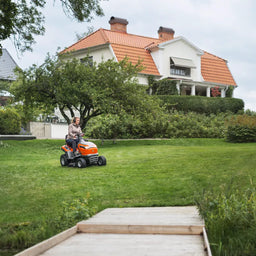 Husqvarna TS 112 Side Discharge 37" Ride On Lawn Mower