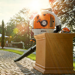 BR500 Backpack blower from Stihl