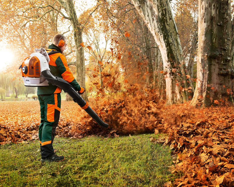 BR700 Stihl Blower