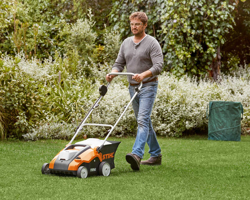 Lawn scarifier for garden